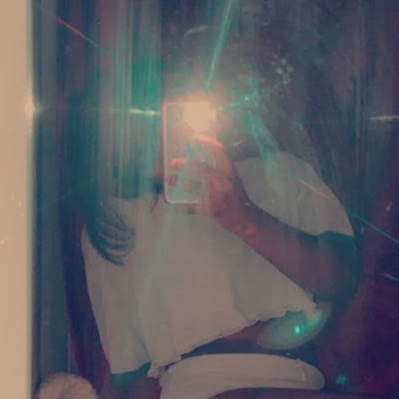 Meet your Posher, Jazmine - Picture 1 of 1